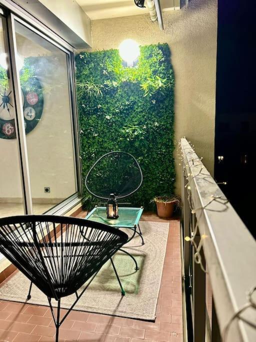 L'Elegant T3Nimes Parking-Centre Ville Ngoại thất bức ảnh