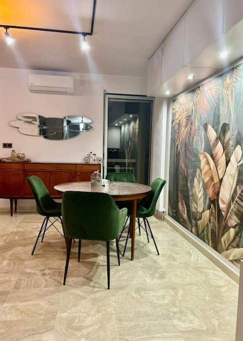 L'Elegant T3Nimes Parking-Centre Ville Ngoại thất bức ảnh